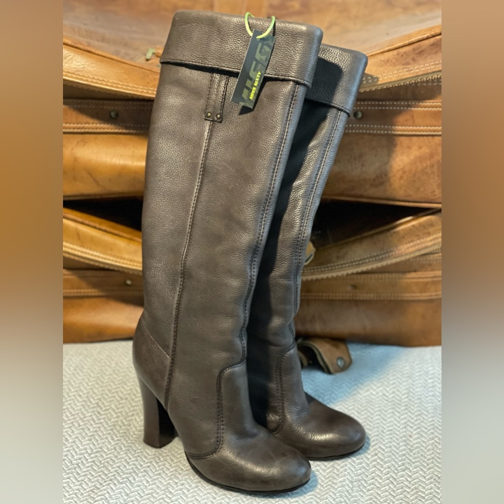Vintage Miss sixty leather knee high boots
